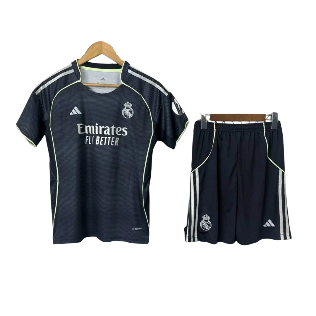 KIT ENFANT REAL MADRID 2025/26