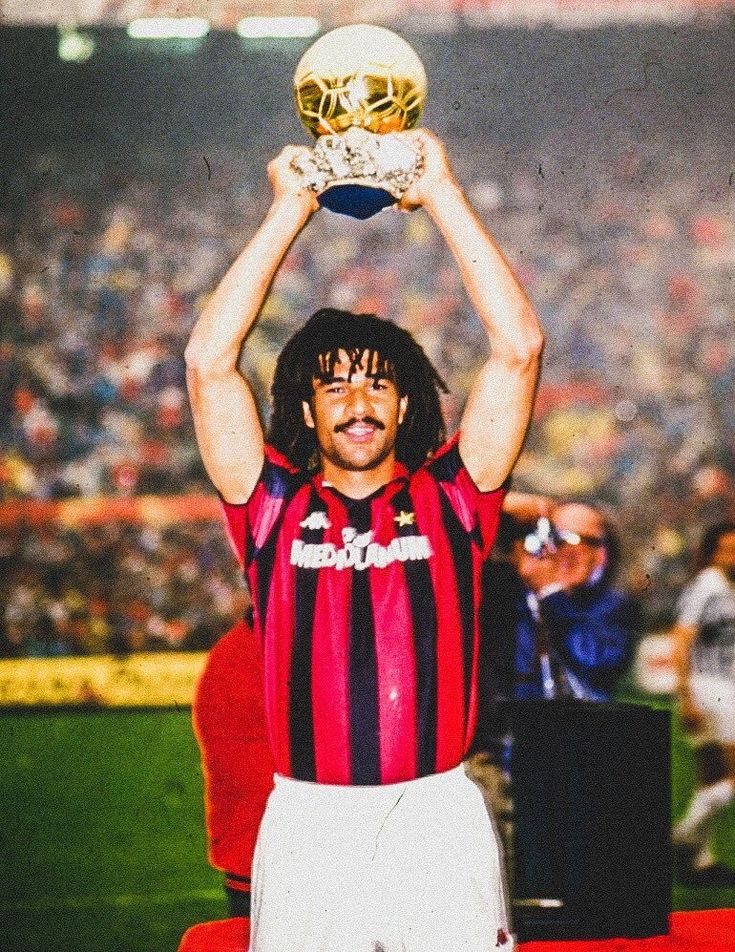 MAILLOT AC MILAN RÉTRO DOMICILE 1988-1989 + GULLIT 10