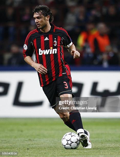 MAILLOT RÉTRO AC MILAN DOMICILE 2006-2007 + MALDINI 3