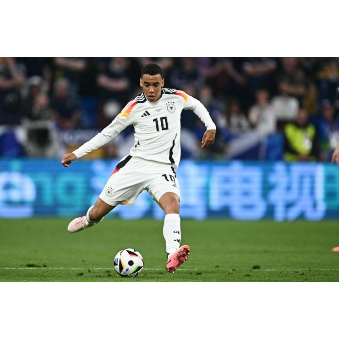 MAILLOT ALLEMAGNE DOMICILE 2026/27 PERSONNALISATION MUSIALA