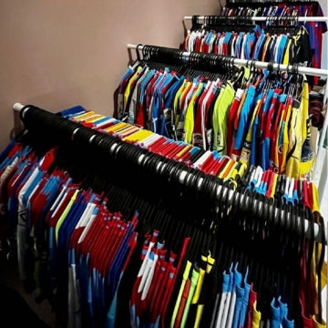 MYSTERY BOX - CONTIENT 2 MAILLOTS