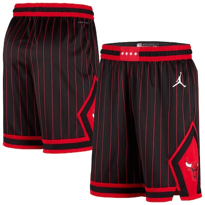 SHORT CHICAGO BULLS 2025/26